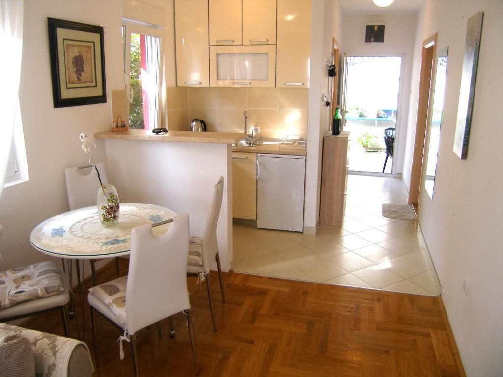 Апартаменты Apartment Rachel Петровац