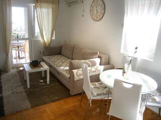 Апартаменты Apartment Rachel Петровац Апартаменты с видом на море-1